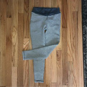 Honeycomb scrunch leggings-Small